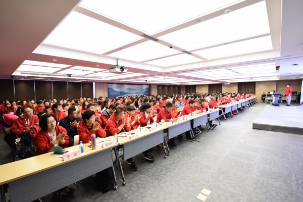 順勢(shì)拼搶，上藥控股銷售大會(huì)創(chuàng)贏未來