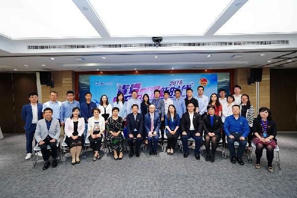 青春心向黨，建功新時(shí)代